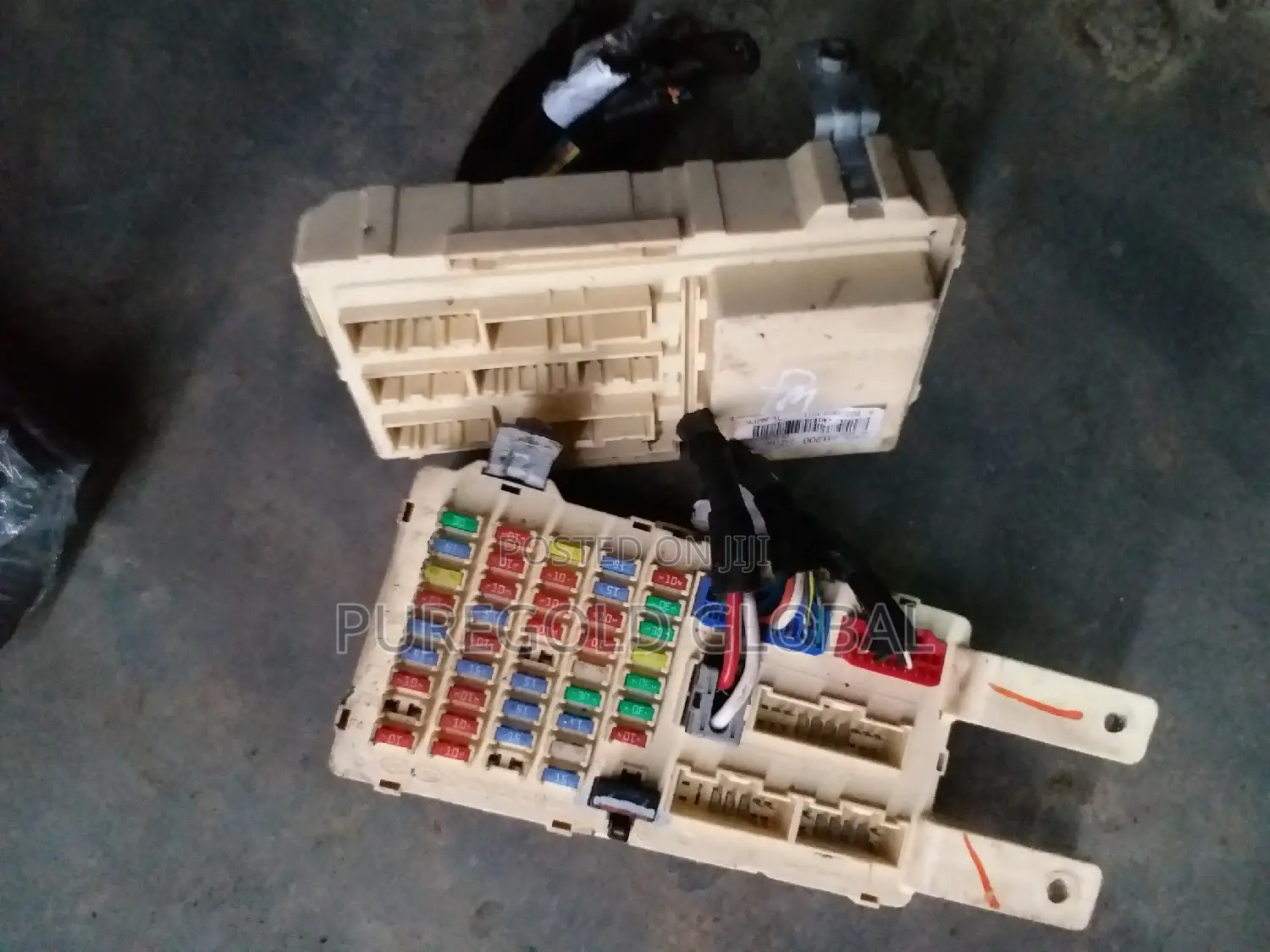 Fuse Box for Hyundai Santafe 2008 Model