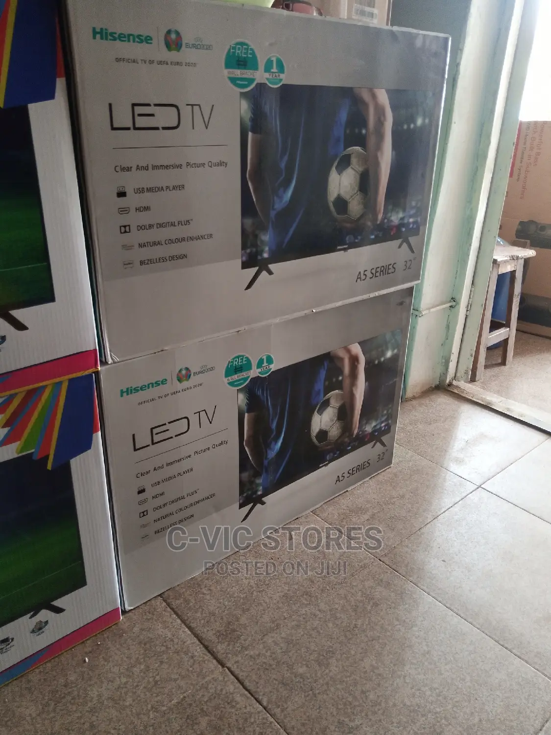 Hisense 32" Inch Digital Full HD LED TV + Free Wall Mount