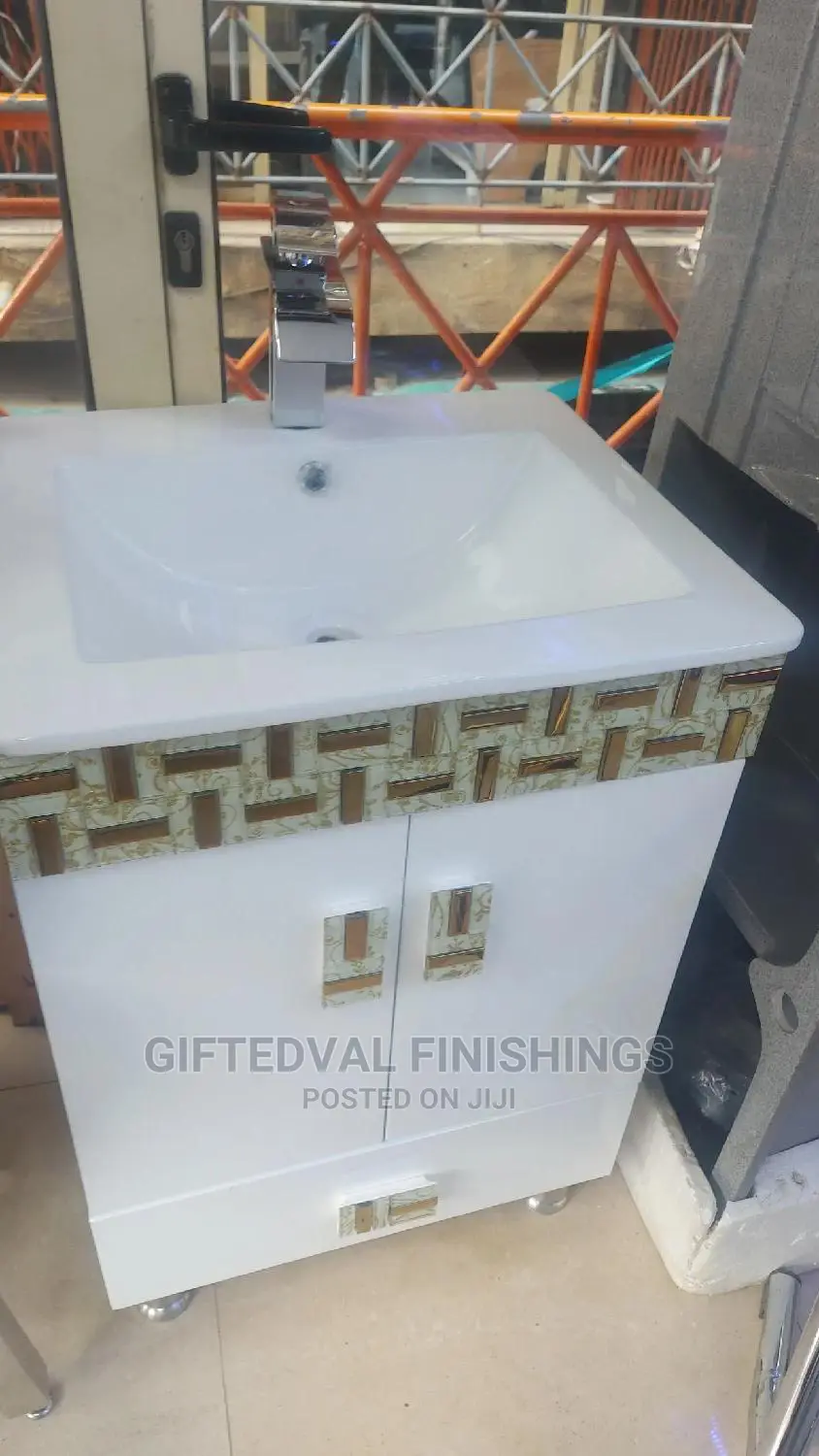Dinning Wash Hand Basin