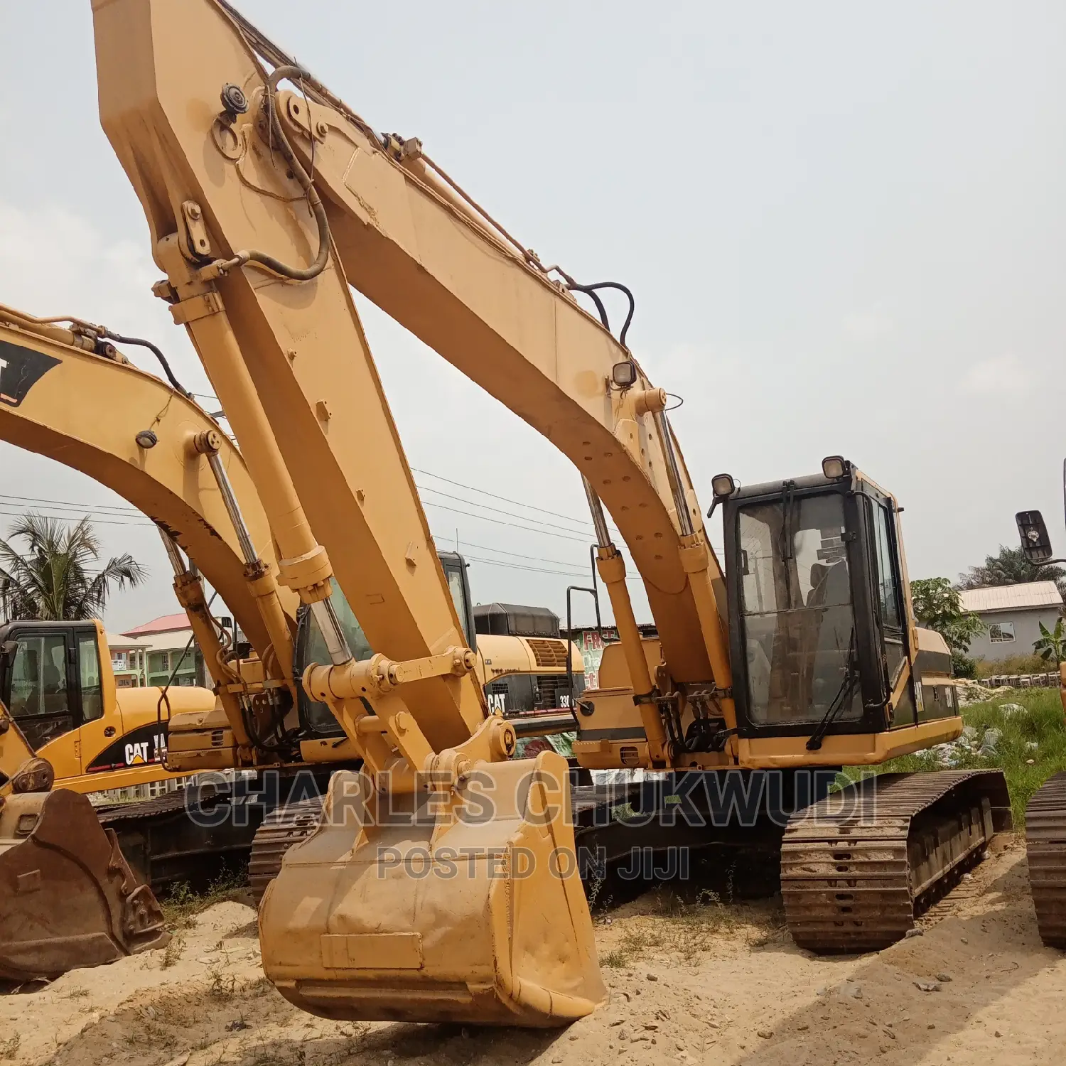 320l Excavator Tokunbo