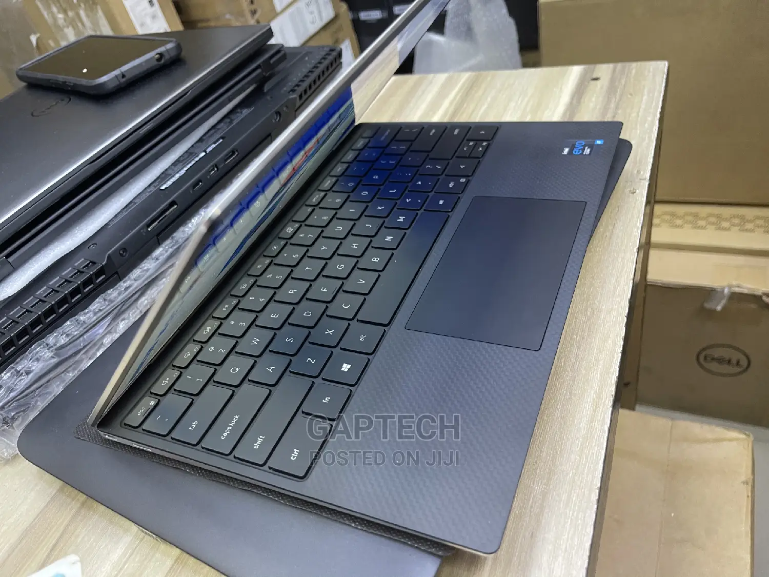 New Laptop Dell XPS 13 16GB Intel Core I7 SSD 1T