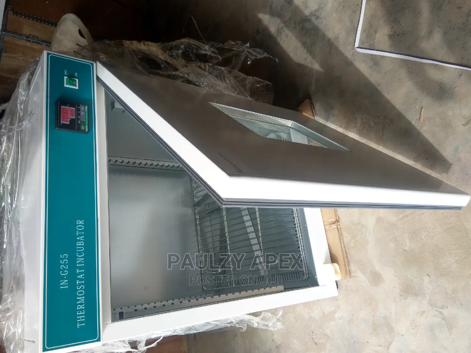 Thermostat Lab Incubator 255 Litres