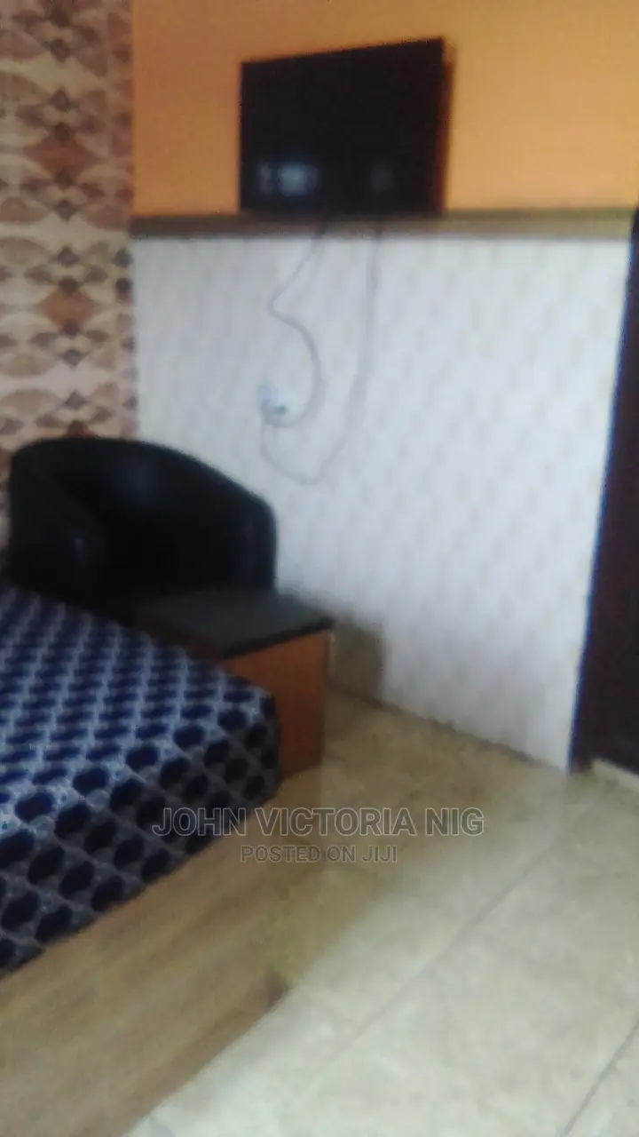 Furnished 10bdrm Chalet in Igbudu Estate, Oko Afo for sale
