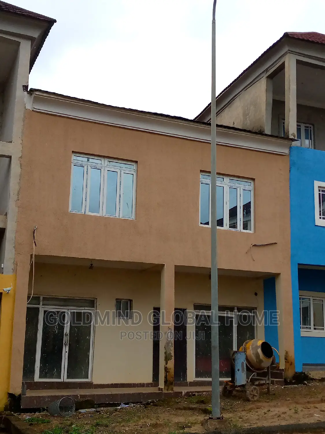 Retail Shop for Sale in Abuja Dubai Int'l Market