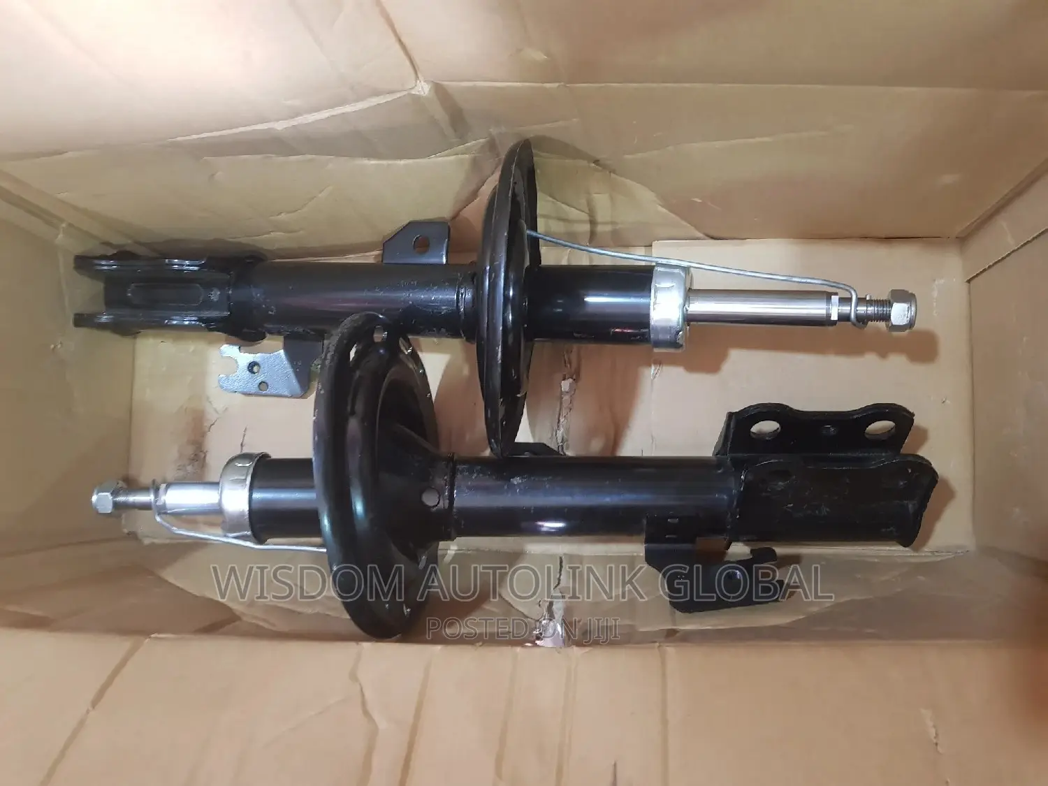 Front Shock Absorbers for Toyota Sienna All Models Available