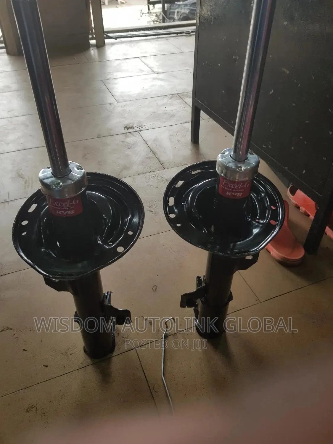 Front Shock Absorbers KYB for Toyota Sienna All Models