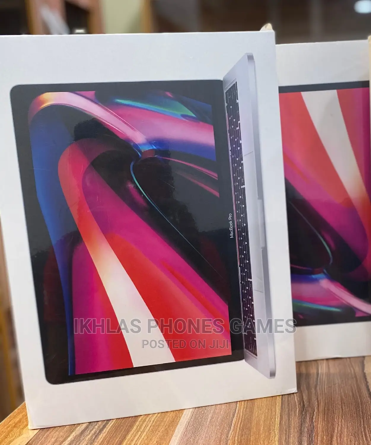 New Laptop Apple MacBook Pro M1 16GB Intel 512GB