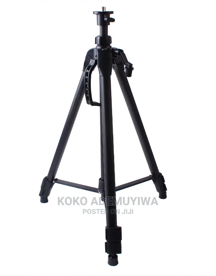 180cm Adjustable Tripod Stand With Brackets