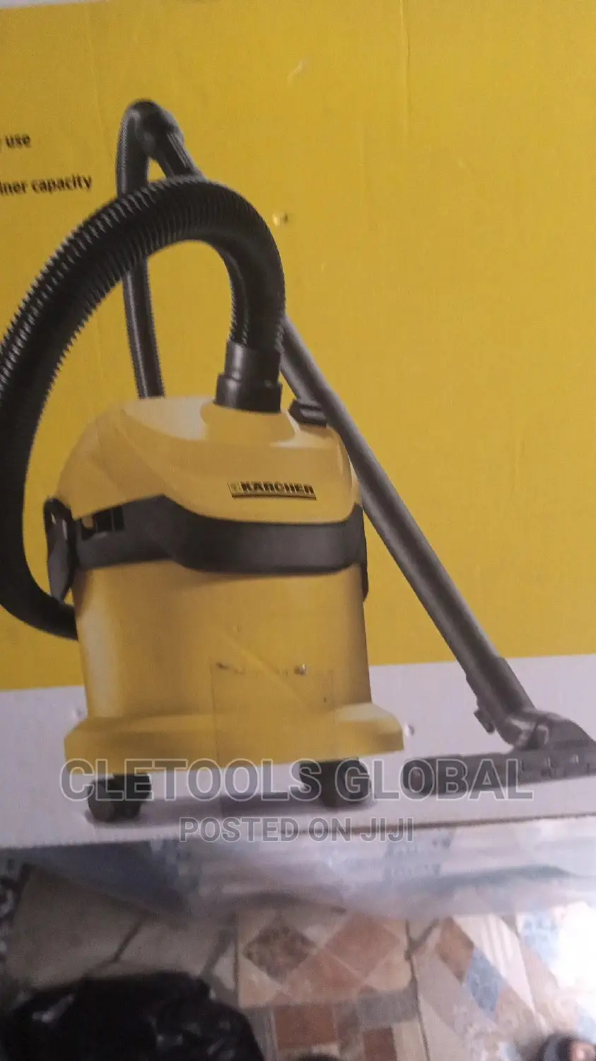Wd2 Wet and Dryer Vacuum Cleaner Karcher