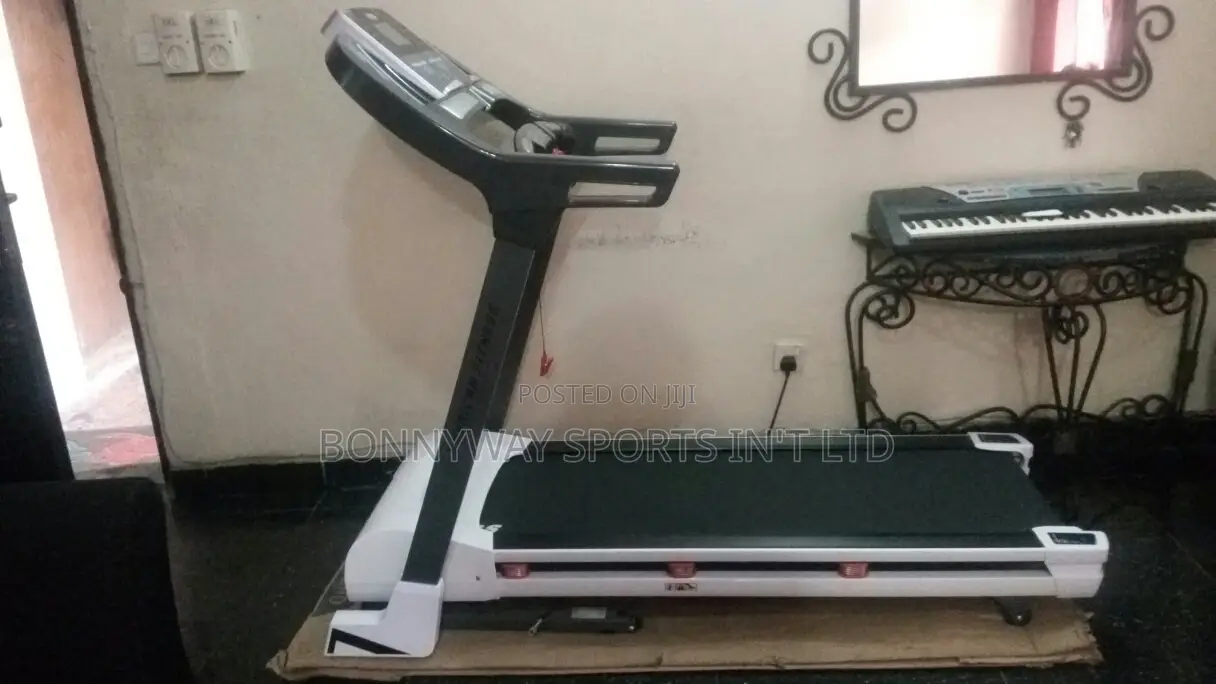 American Fitness 2.5hp Treadmill With Incline Nd Mp3player