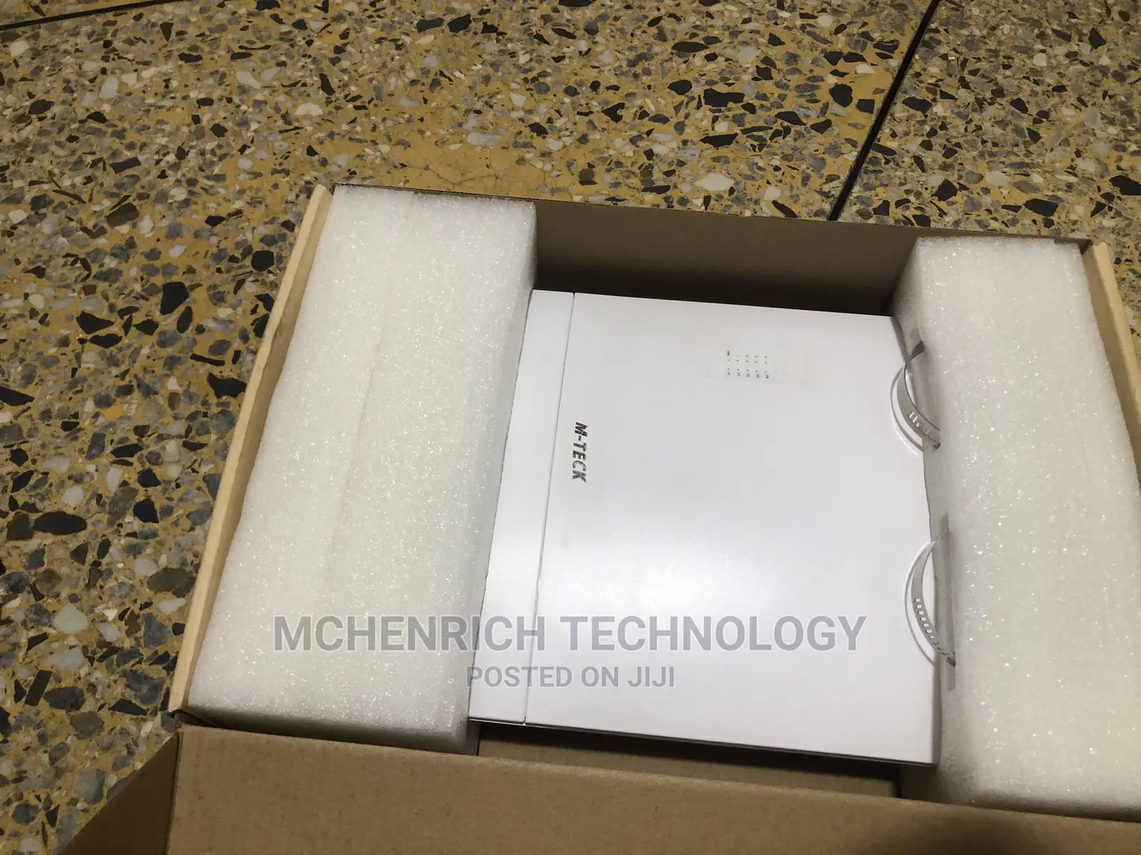 M-Teck Outdoor Poe Switch