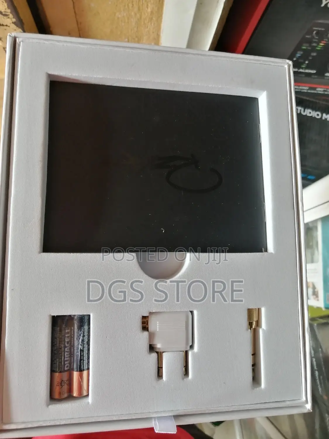 Wesc Chambers by Rza Premium Wired Headphone