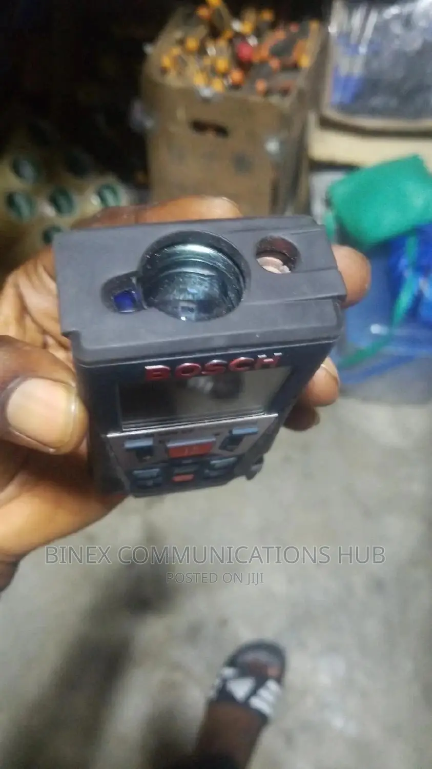 Bosch Infrared Measuring Tape 100m