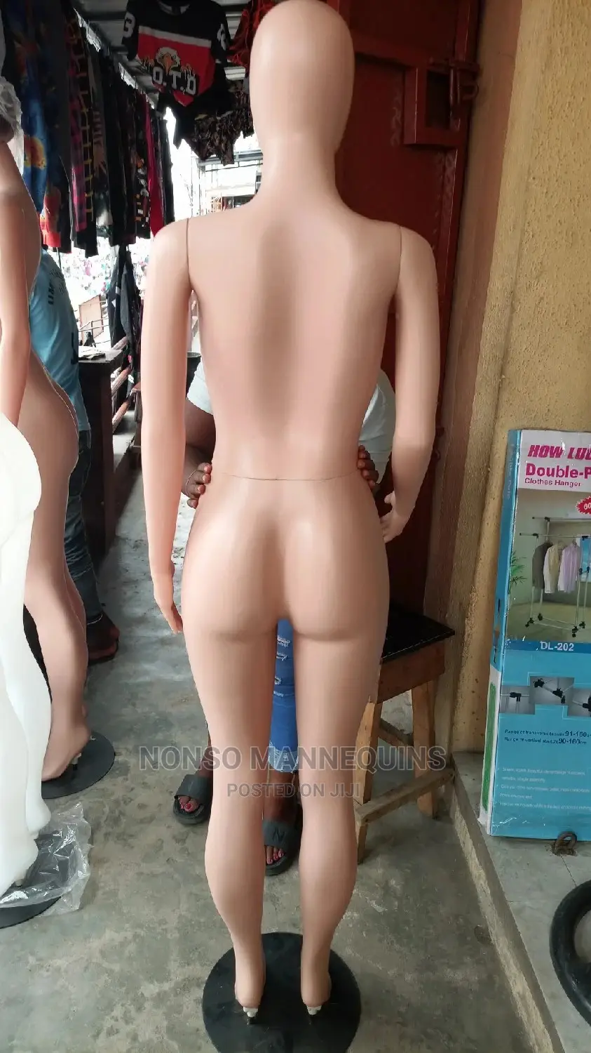 Size 10 Brown Faceless Female Detachable Mannequins