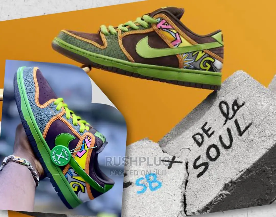 NIKE SB DUNK LOW ‘ De La Soul ‘