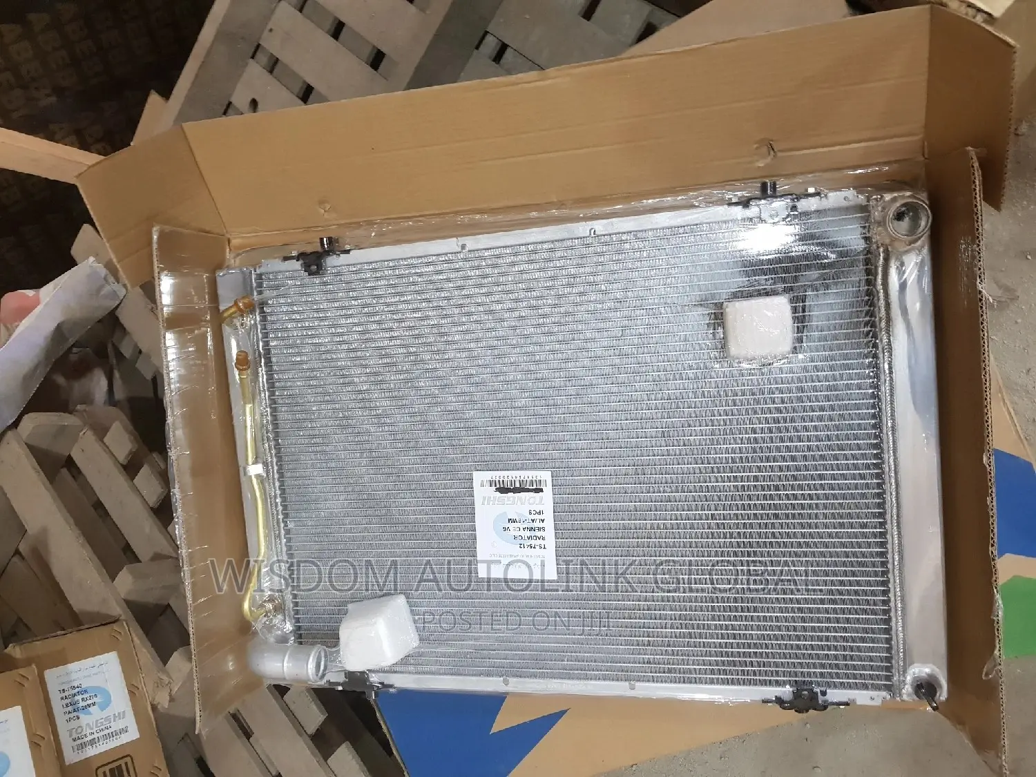 Radiator for Toyota Sienna 2012 to 2018 Model Original