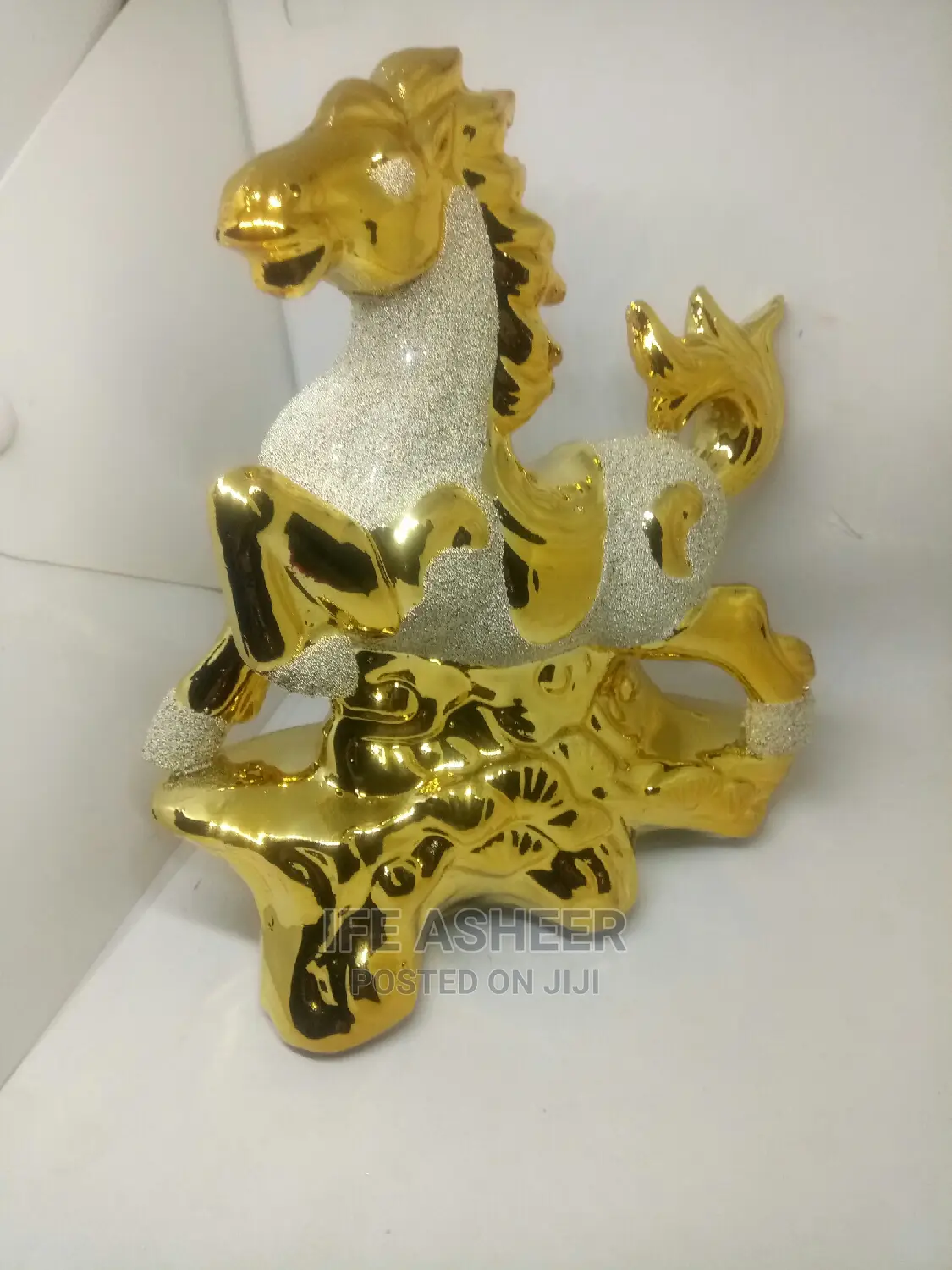 Golden Horse Sculpture for Decor - Gold