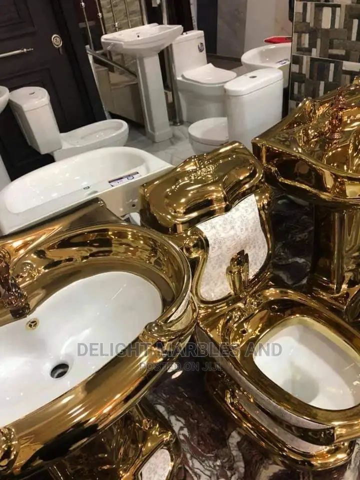 Quality Gold Water Closet With Wash Hand Basin.