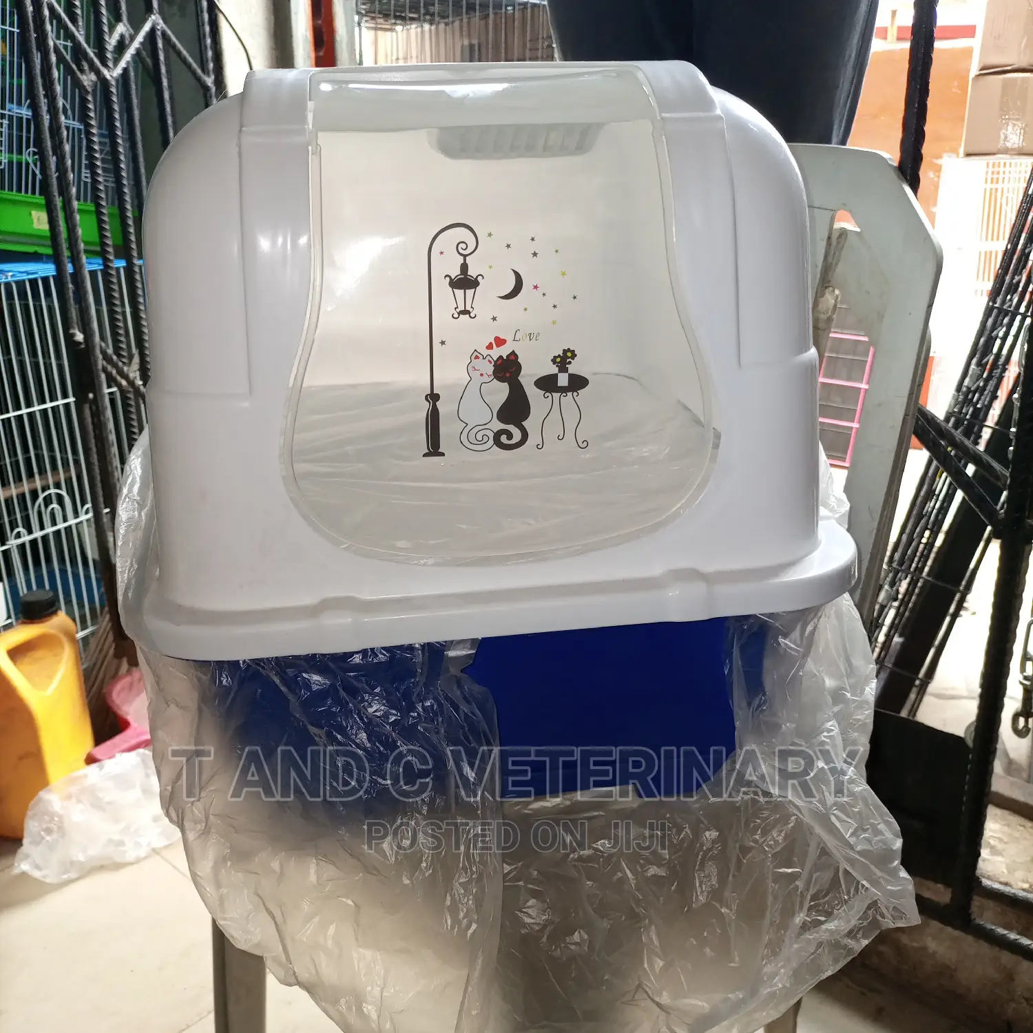 Covered Cat Litter Box Large
