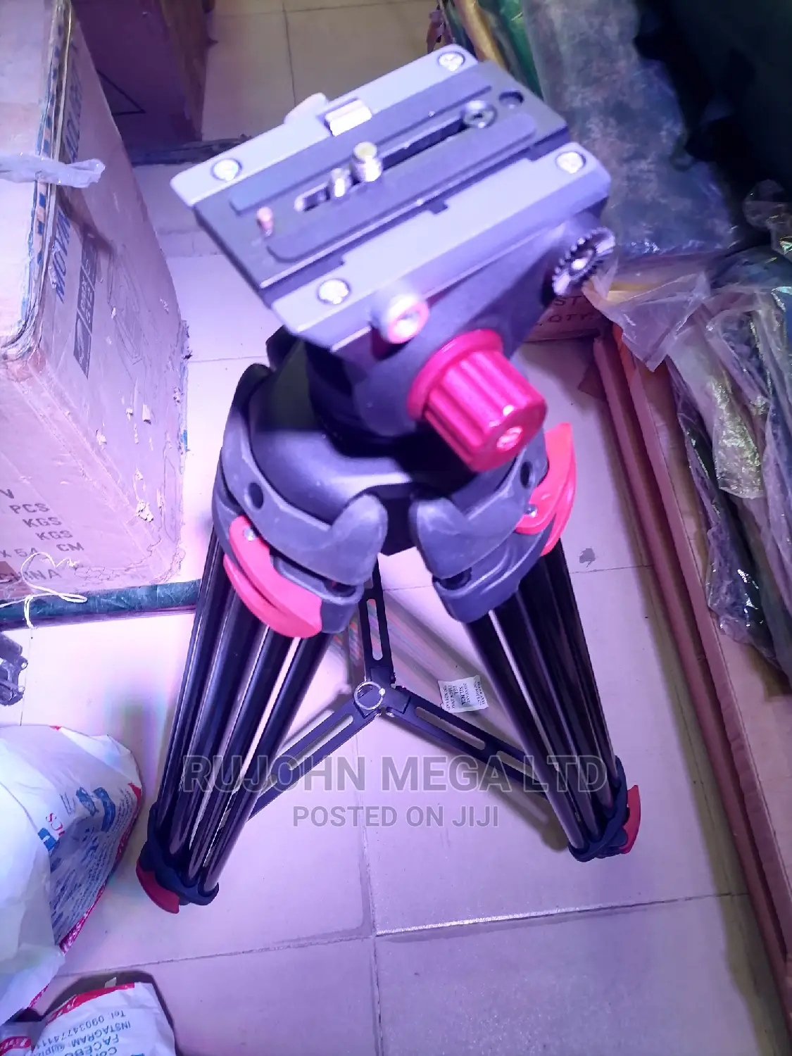 Professional 10kg Load Fluid Head Digital Camera Tripod
