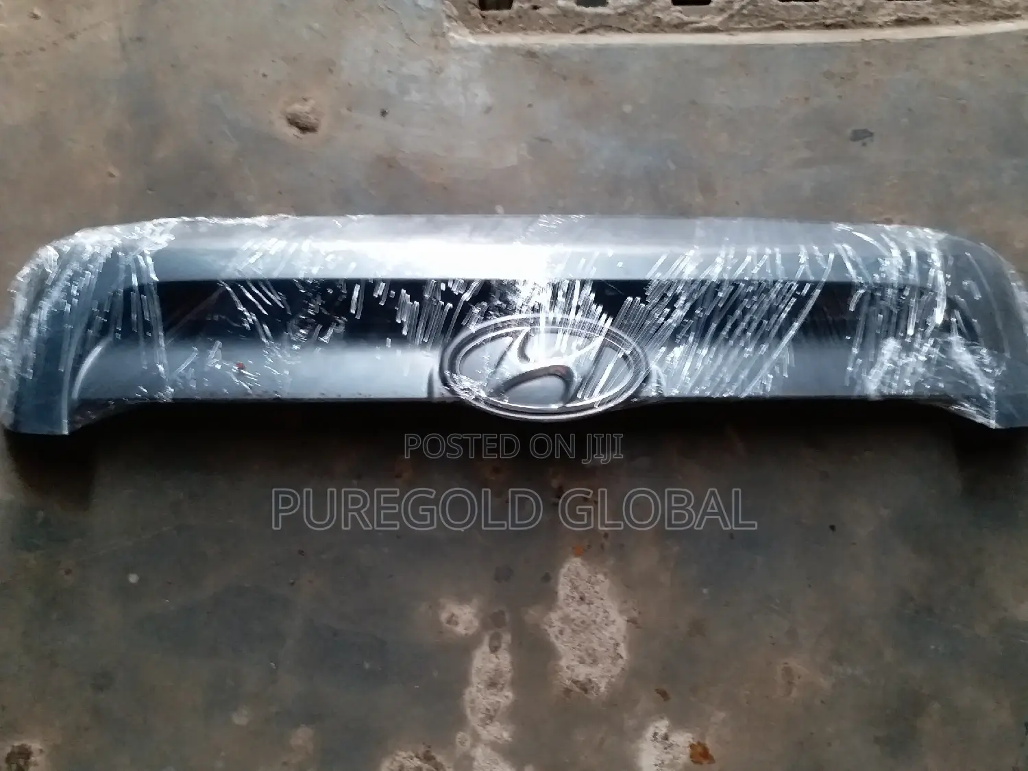 Hyundai Santafe 2005 Front Grille