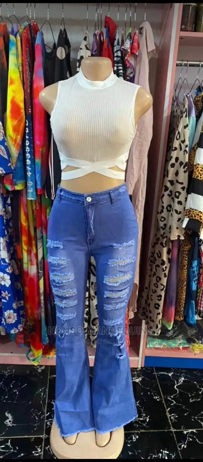 Armless Female Size 10 Plastic Mannequins
