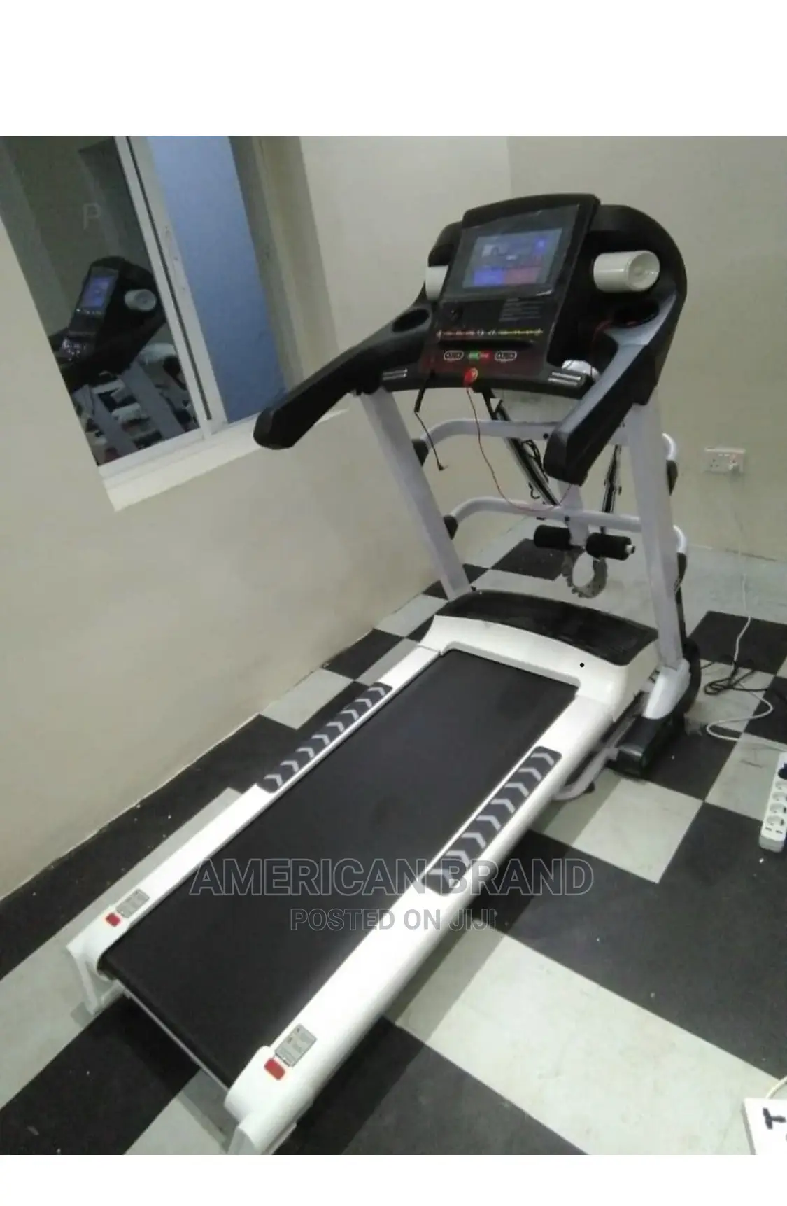 4.0hp Treadmill With Massager 180kg User Weight