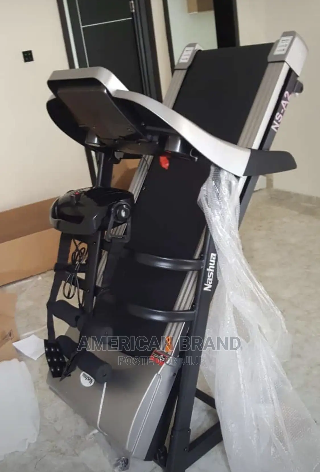 Newly Arrived 2.5hp Treadmill With Massager, MP3, and Sit Up