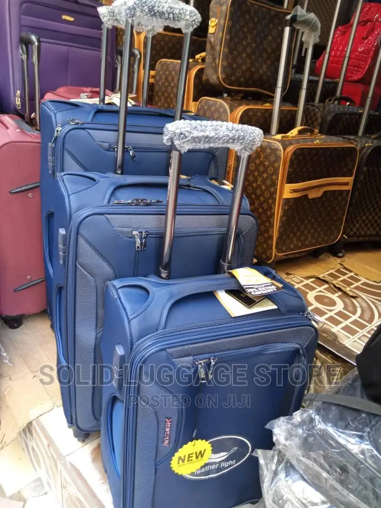 Leaves King Trolley Luggage Box