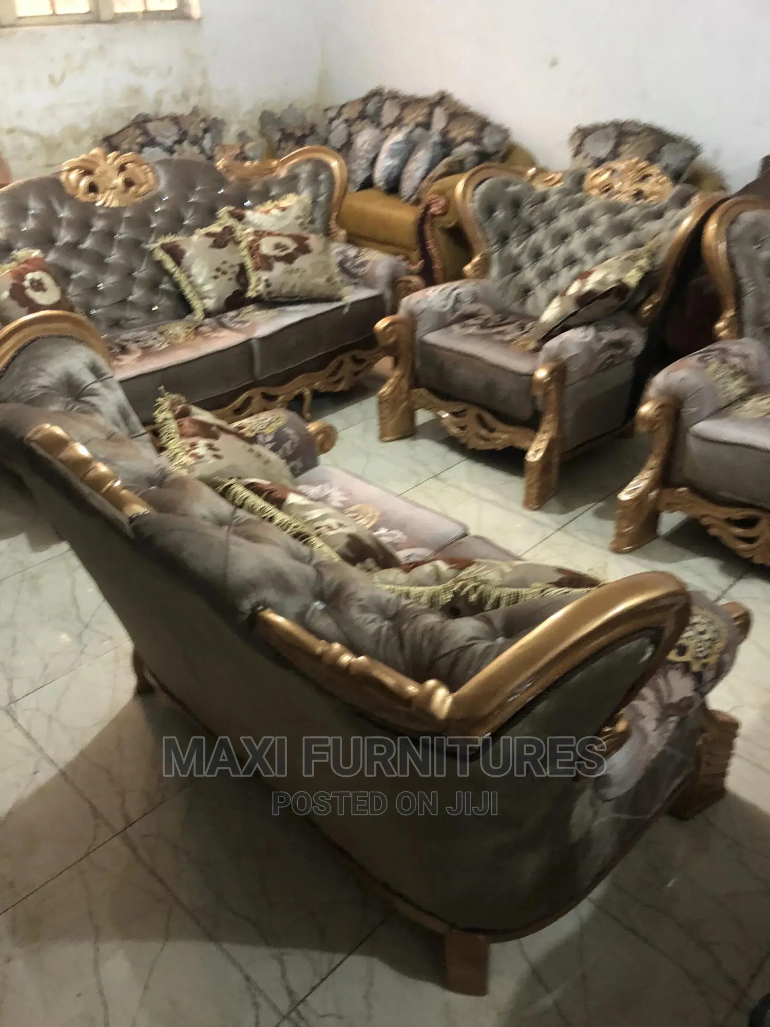Executive Royal Chair