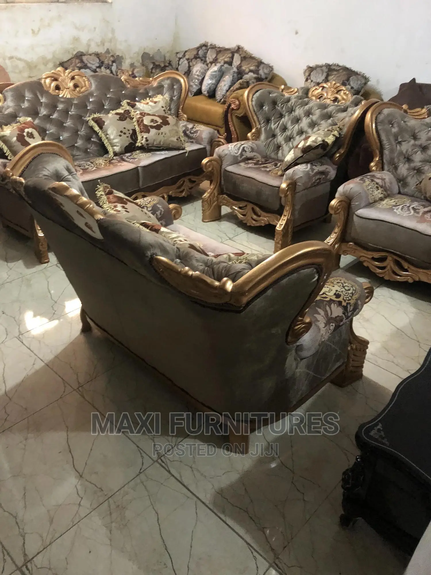 Executive Royal Chair