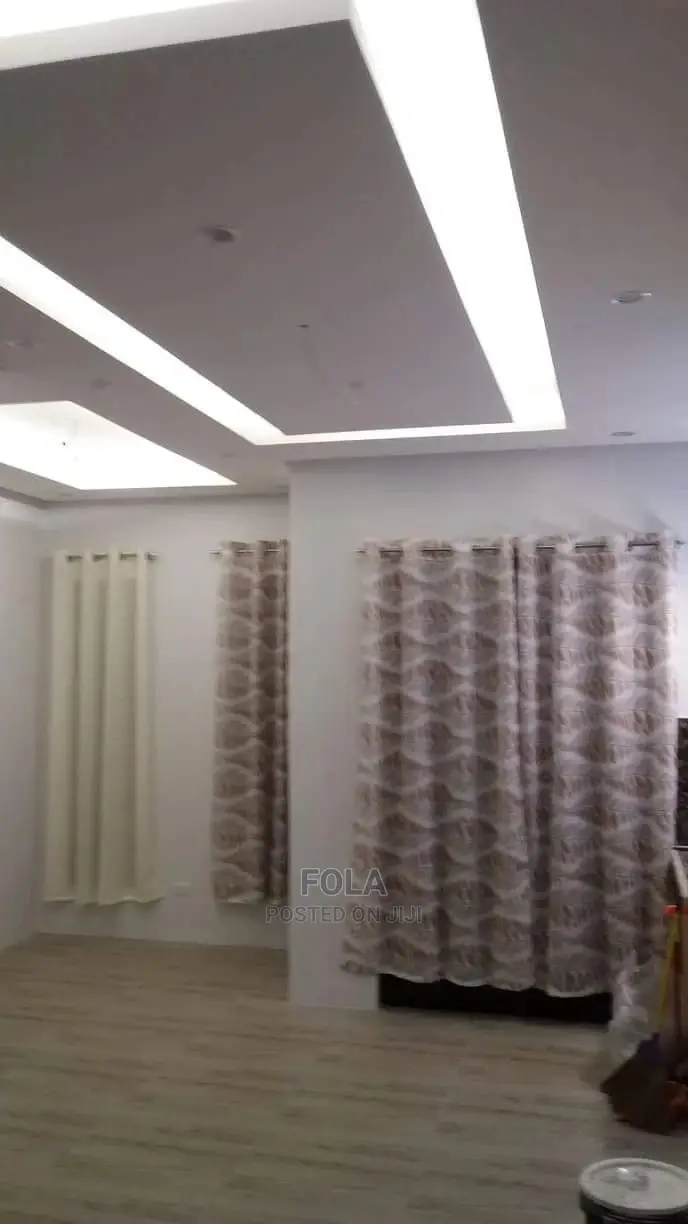 Plasterboard /Wall Screeding /Painting/Wooden Floor