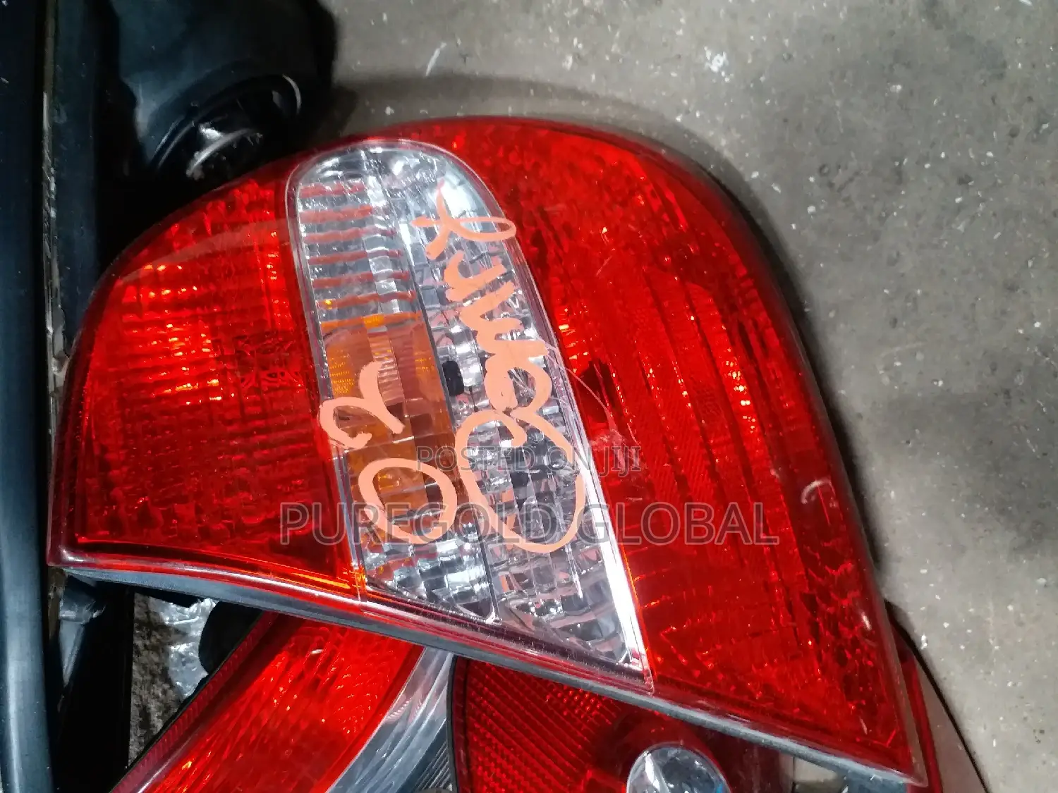 Neatly Used Toyota Lights Available Here