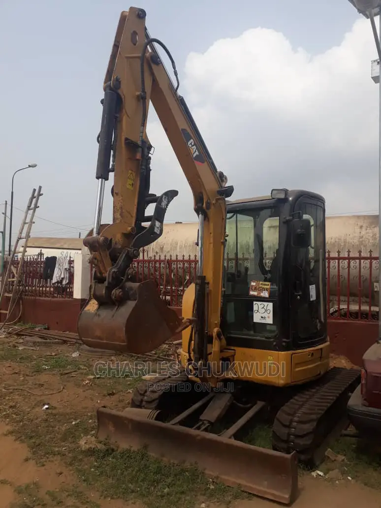 Cat Mini Excavator Foreign Used