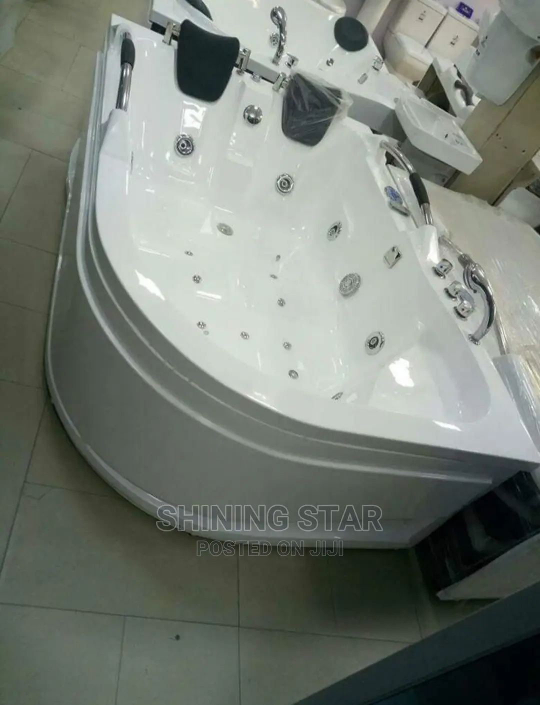 Double Head Rest Jacuzzi
