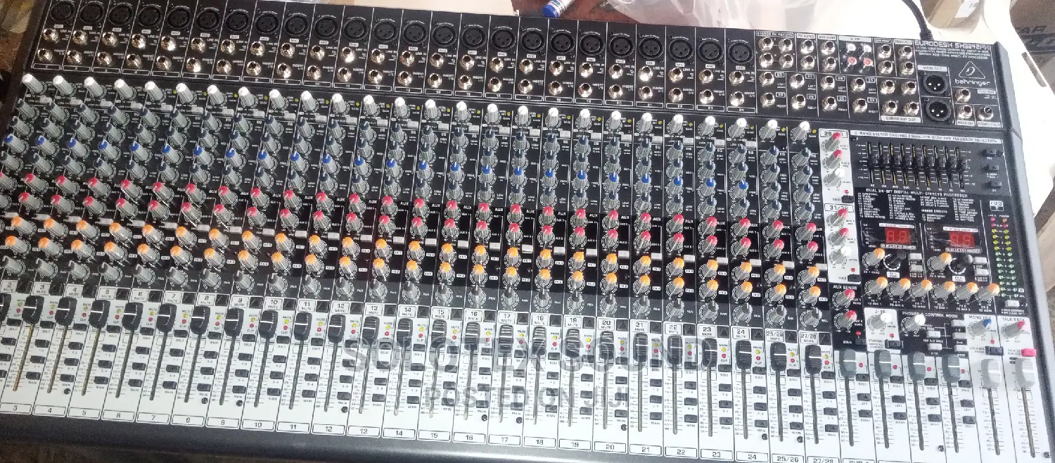 Original Behringer Professional 32 Channel Mixer