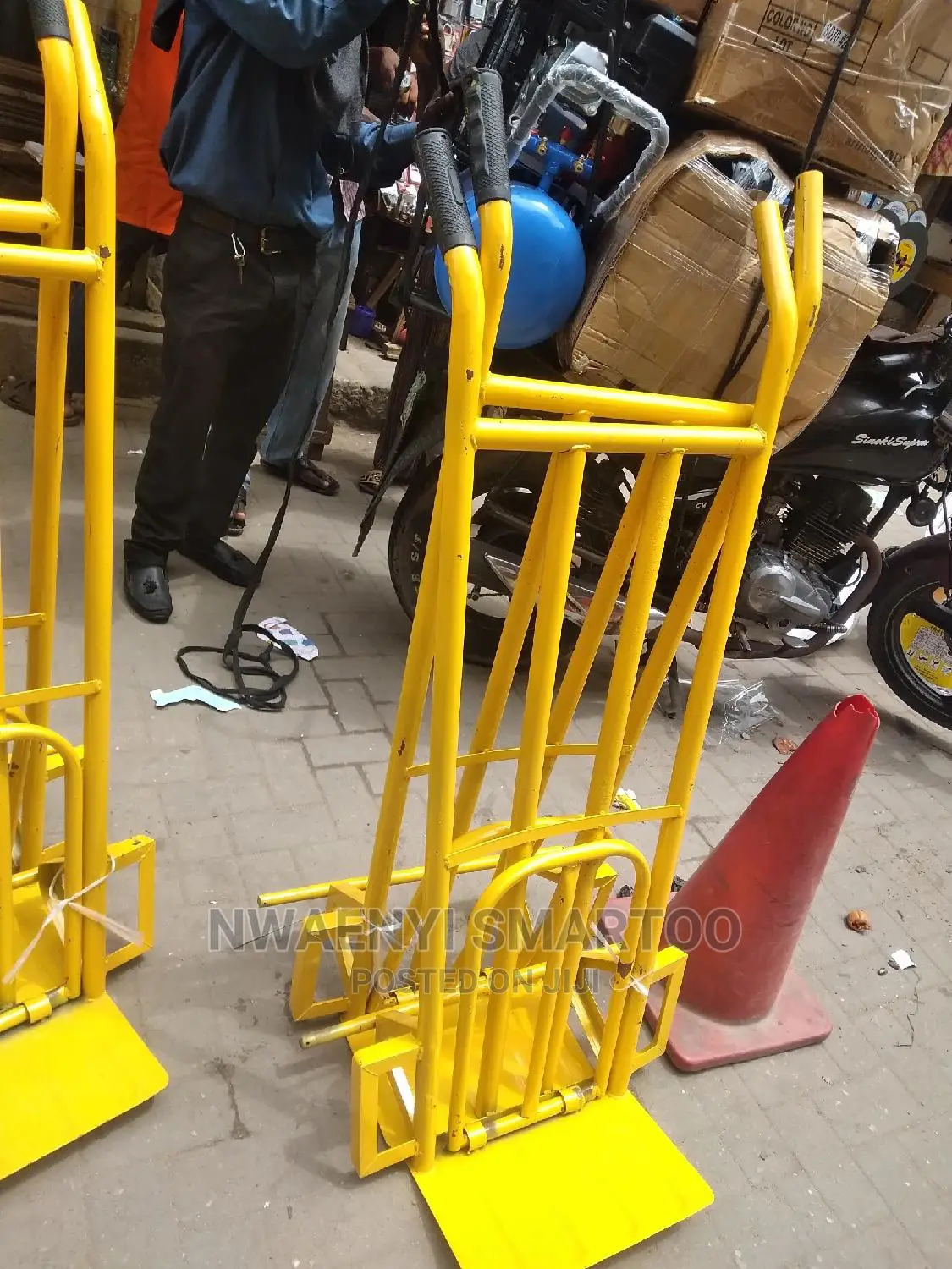 Hand Pillate Truck