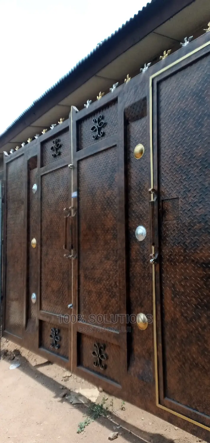 Best Design Gate for Sales. Giant and Strong for Your Homes.