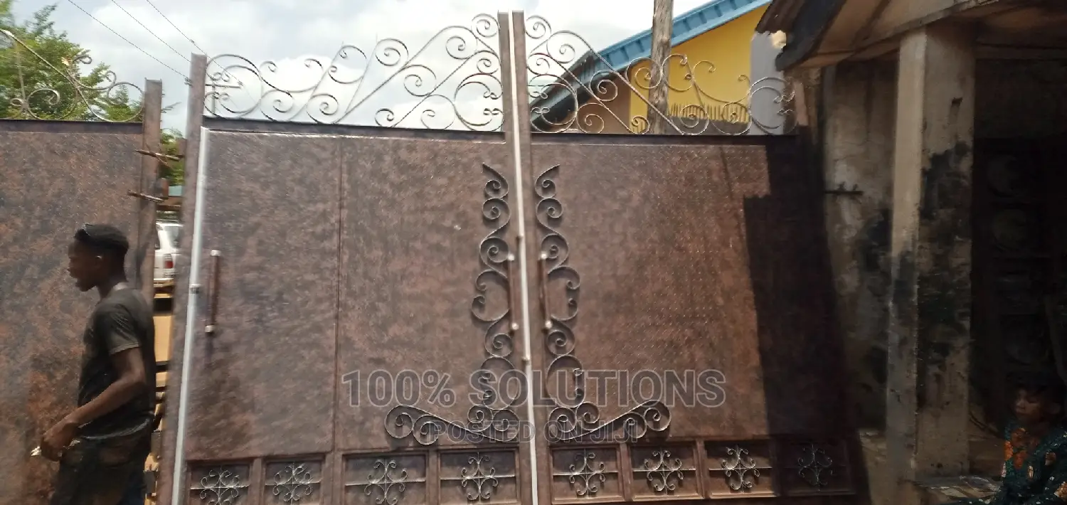 Special Design Gate 4 Sales.Giant and Strong for Your Homes.