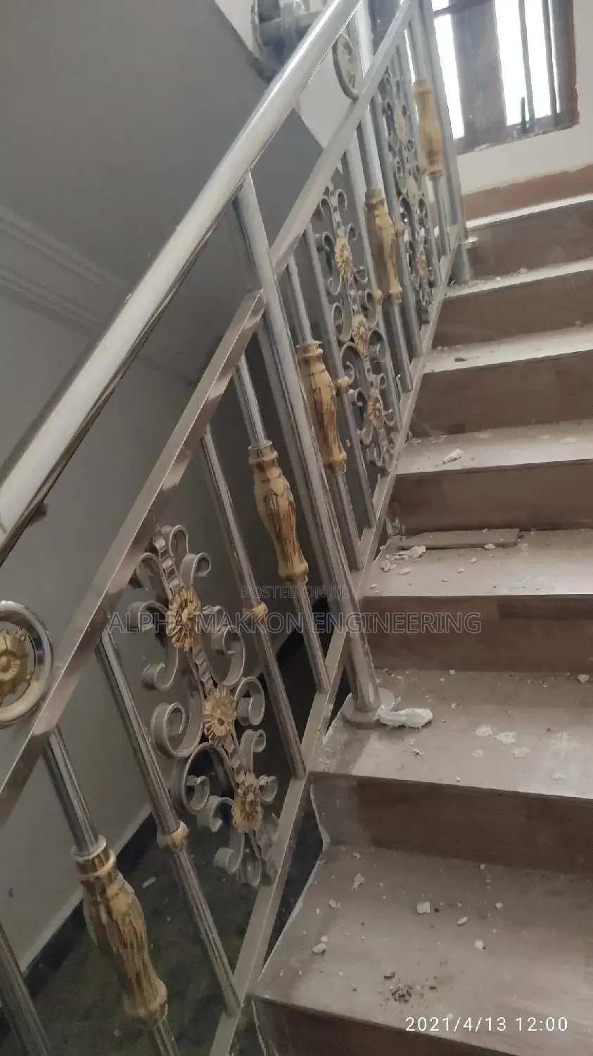 Quality Stainless Handrails