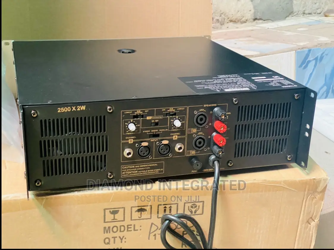 Professional Yamaha Powered Amplifier P-5000s