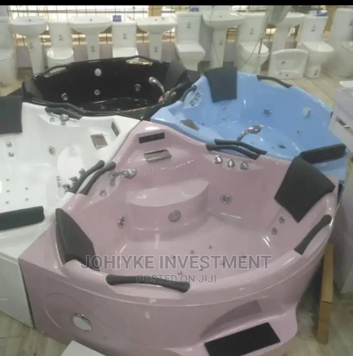 High Quality Double JACUZZI With Step and Seat