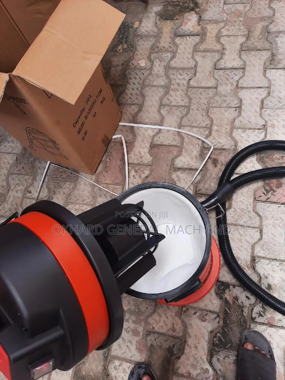 Vacuum Cleaner 30l