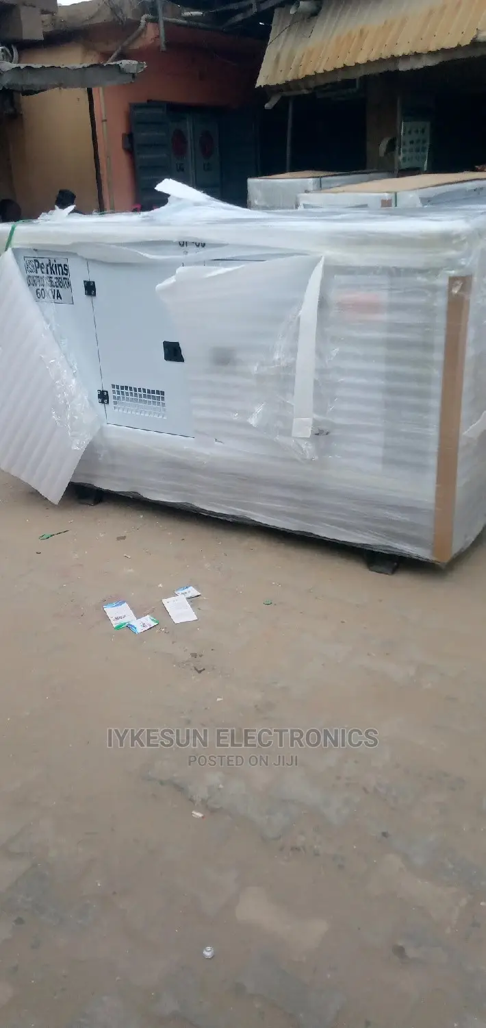 60KVA Perkins Sound Proof Diesel Generator 100%Copper