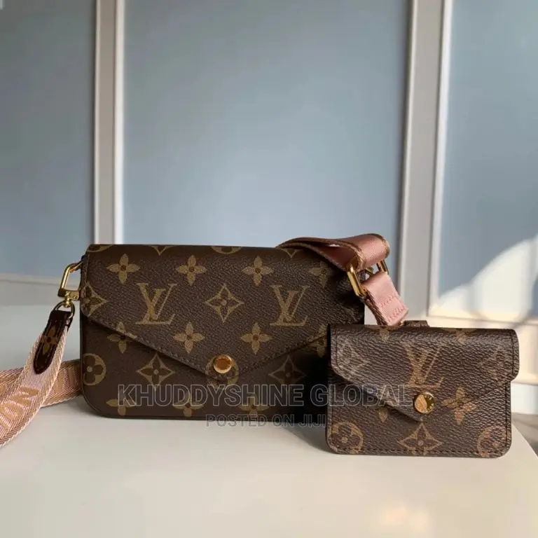 LOUIS VUITTON Multi Pochette Shoulder Bag