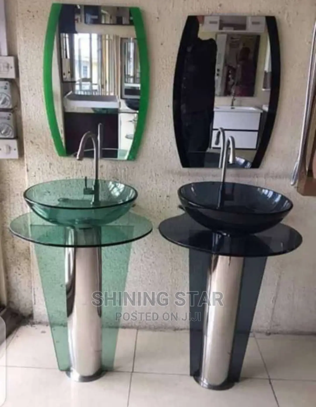 Glass Basin With Mirror