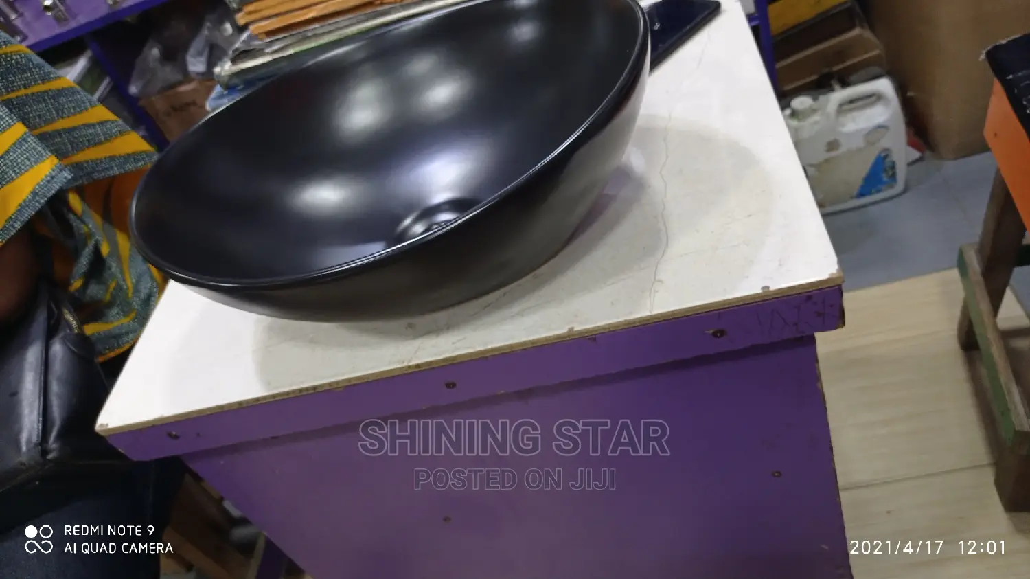 Black Ceramic Cabinet Basin