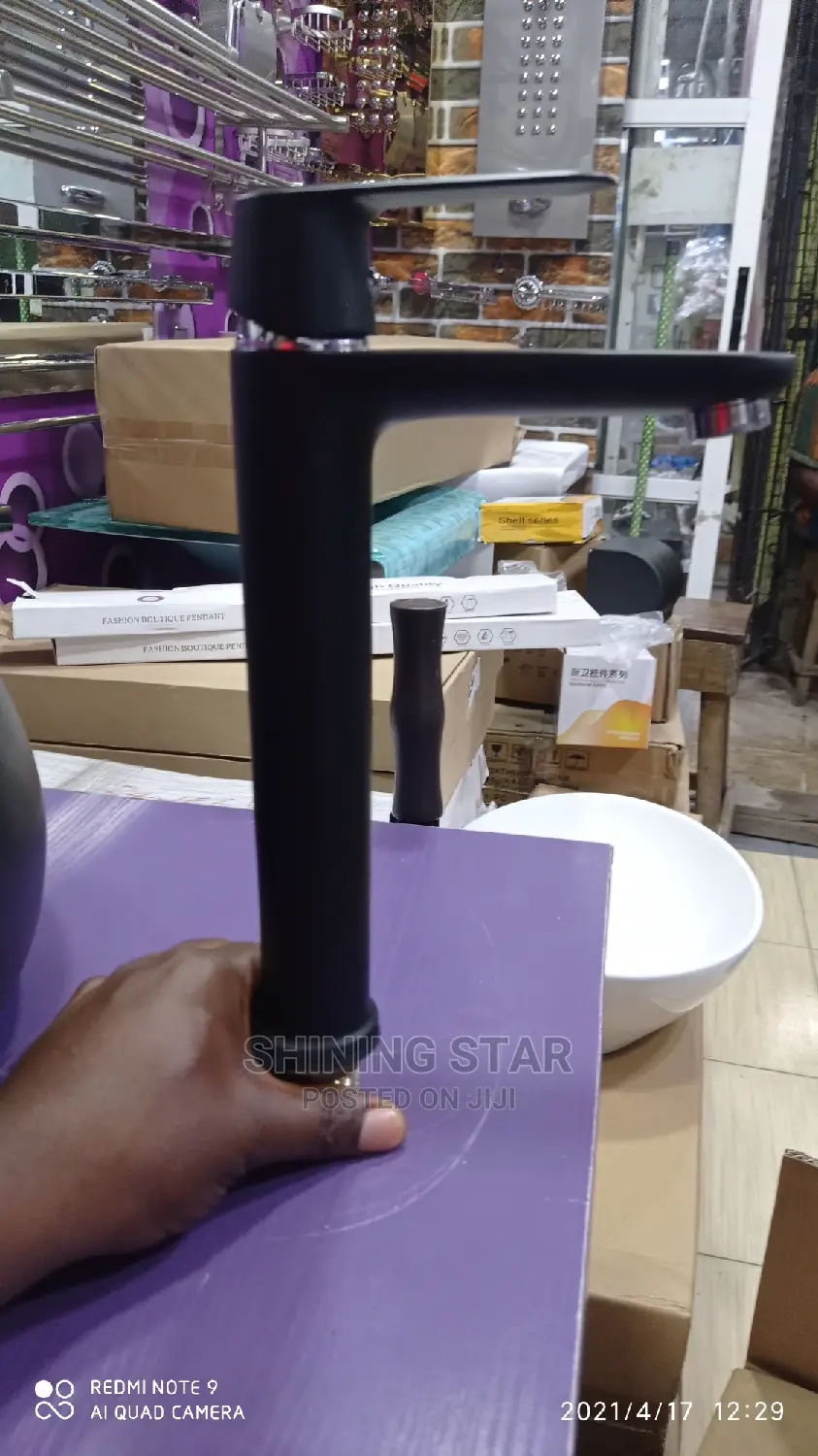 Huao Diao Black Long Cabinet Mixer