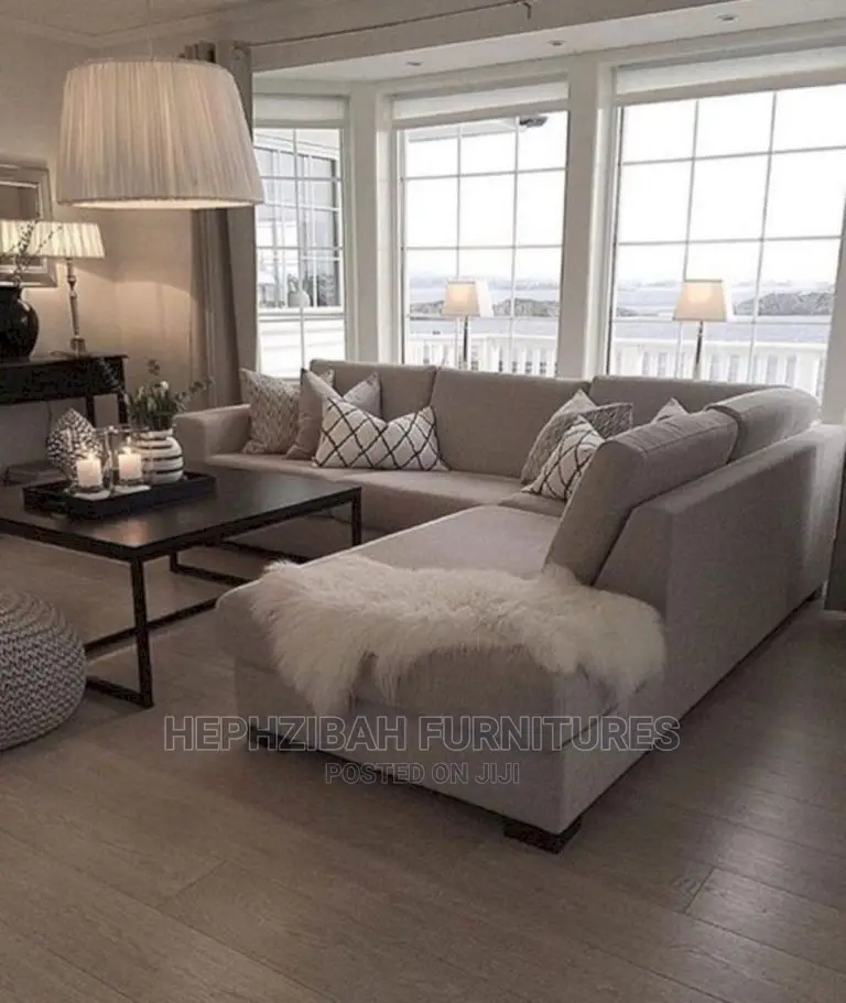 Quality L Shaped Living Room Sofa Chair With Throw Pillows.