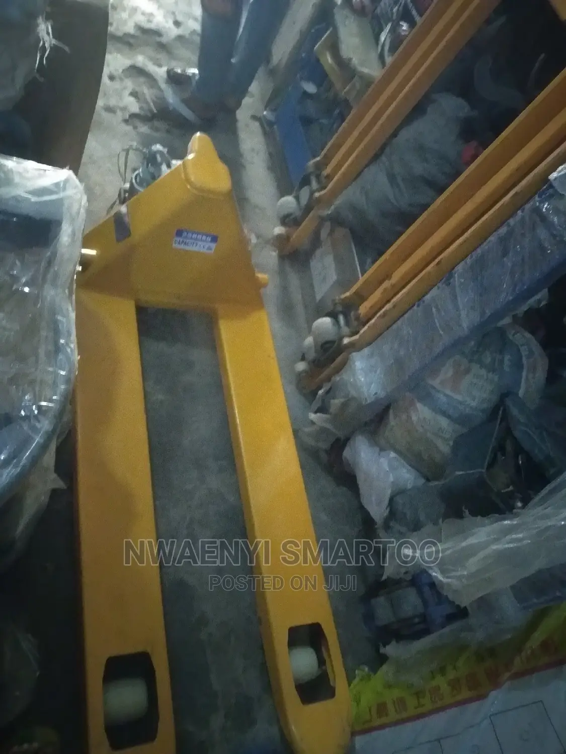 2.5ton Pallet Trucks